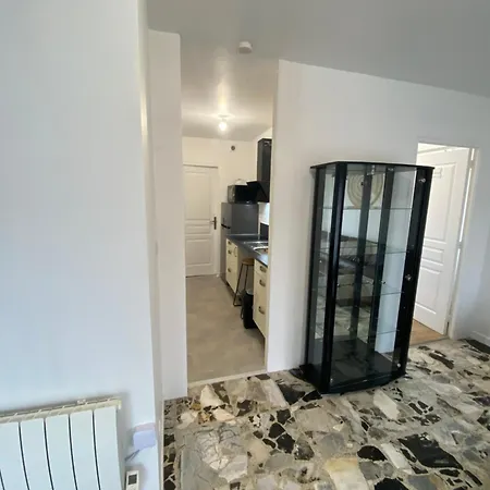 아파트 Circuit 24h